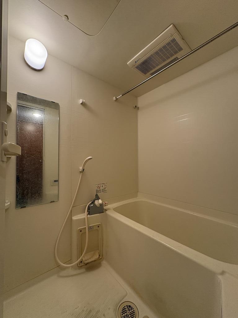 バス・シャワールーム　◆こちらの物件のお問合わせは、蕪木不動産へお問合せ下さい◆