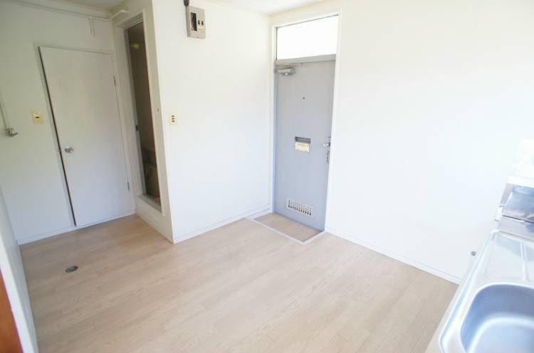 玄関　別号室イメージ