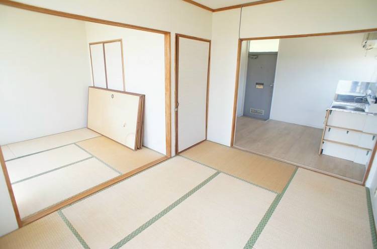 居室・リビング　別号室イメージ