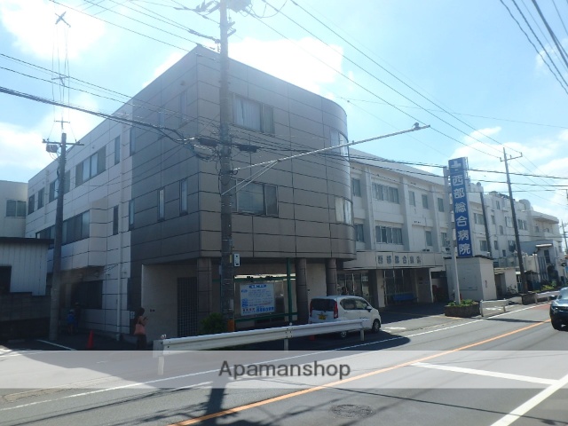 病院　西部総合病院（病院）まで825m