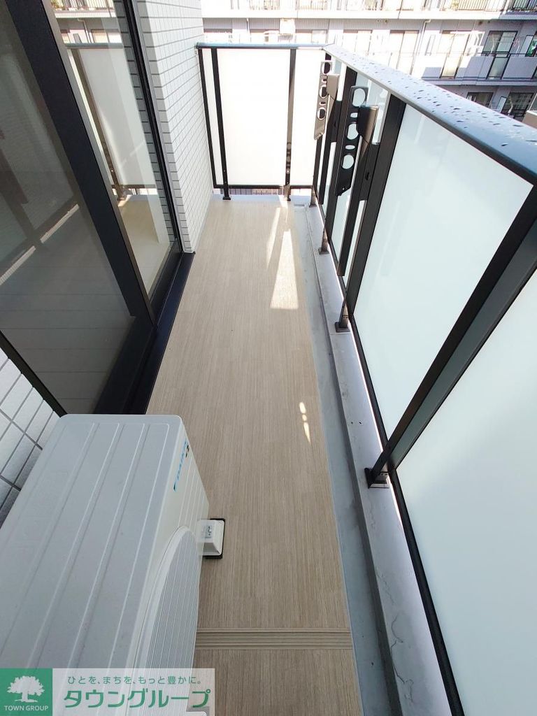 バルコニー　バルコニー