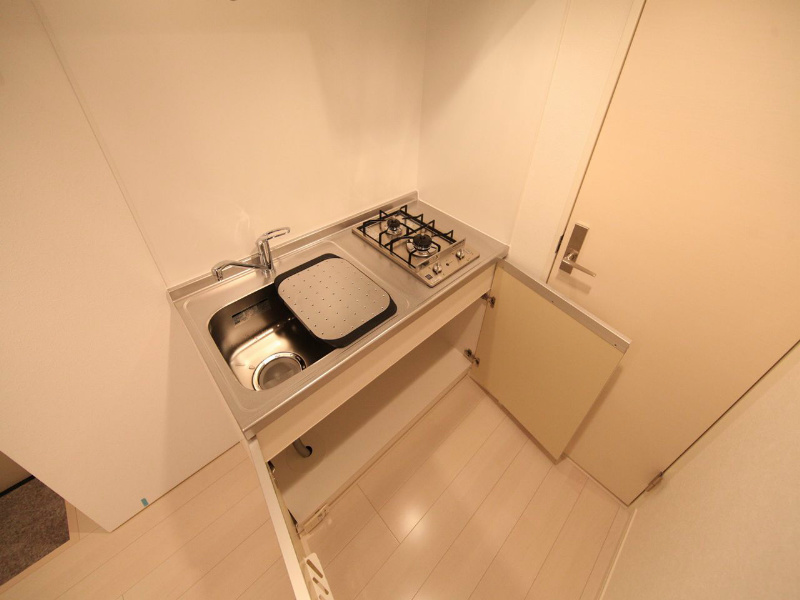 キッチン　システムキッチン（ガス2口）冷蔵庫・レンジ等ご用意できます