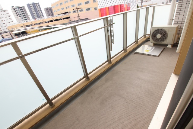 バルコニー　※別室の参考写真の為、現況優先です。