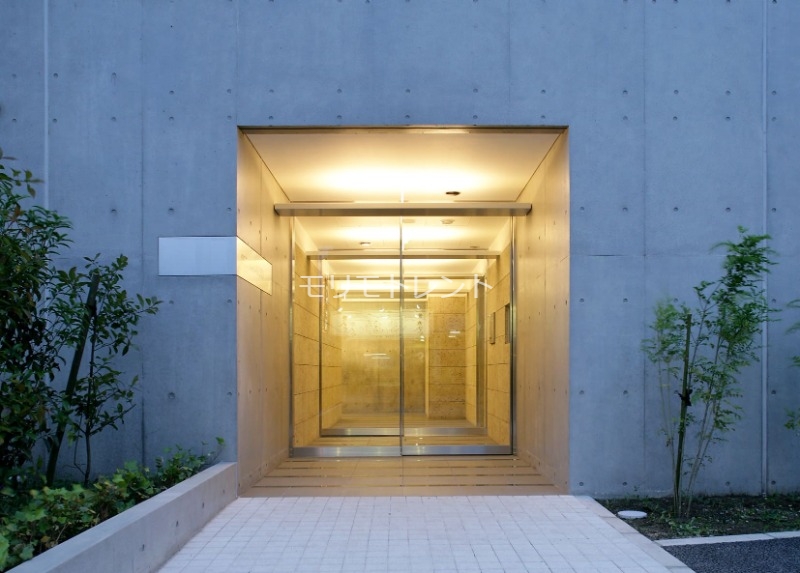 セキュリティ　エントランス