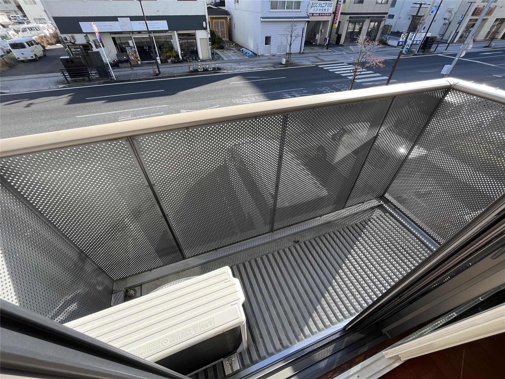 バルコニー　バルコニー