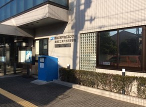 図書館　青戸地区図書館（図書館）まで855m