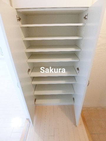 玄関　大容量のシューズボックス♪