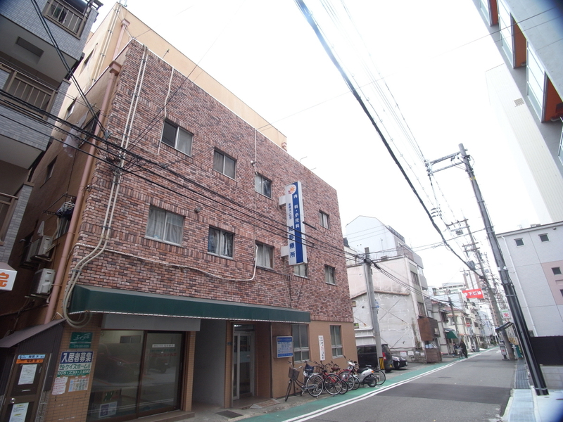 建物外観　アサヒビル