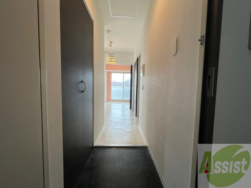 玄関　玄関です。白を基調としていて清潔感があります！