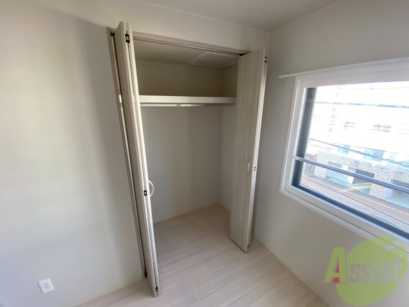 収納　収納もバッチリあるのでお部屋が片付きますよ！