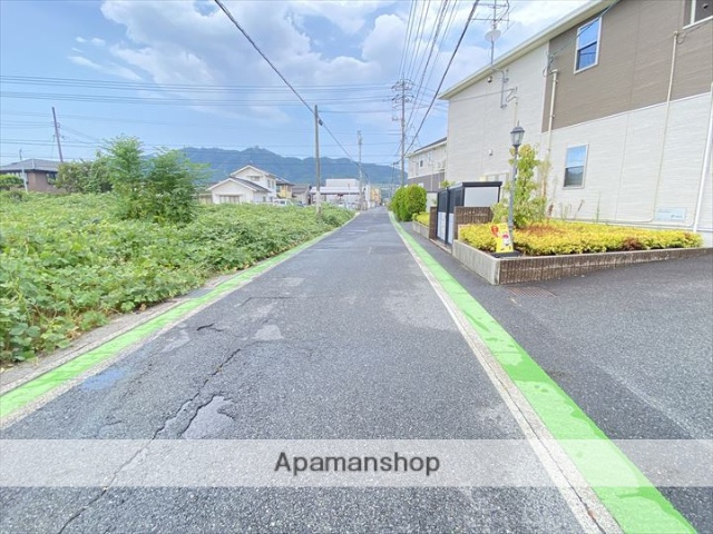 その他　前面道路（その他）まで0m