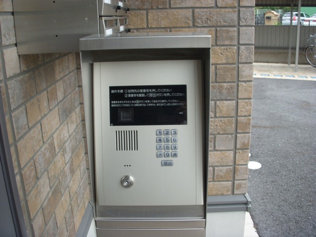 セキュリティ　オートロックついてます