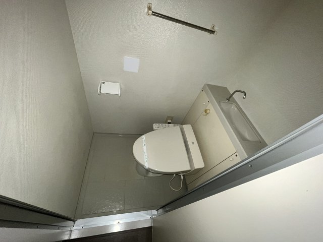 トイレ　ゆったりとした空間のトイレです