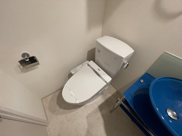 トイレ　シンプルで使いやすいトイレです