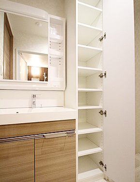 洗面設備　★収納付き、独立洗面台★