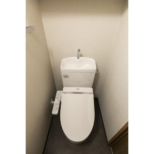 トイレ　参考写真