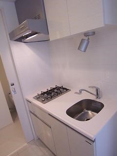 キッチン　仲介手数料は賃料の0.55か月分でご紹介可能です。