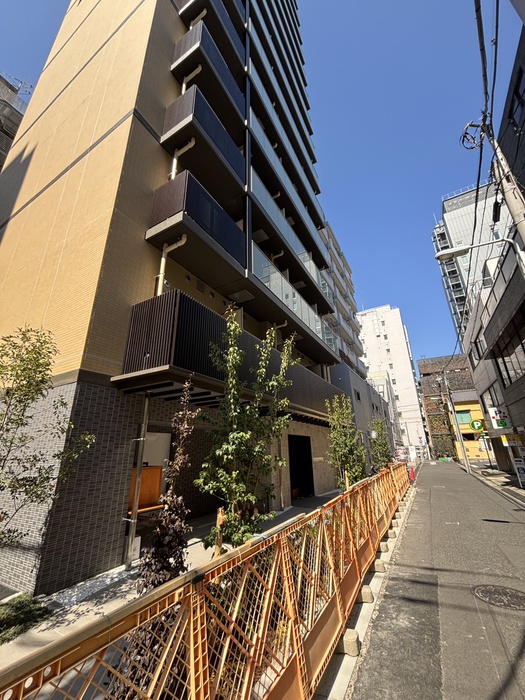 建物外観　建築中