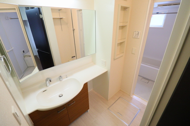 洗面設備　独立洗面台