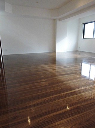 居室・リビング　反転タイプ