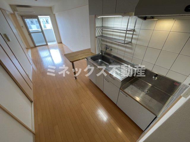 キッチン　同タイプのお部屋の写真。現況を優先します。