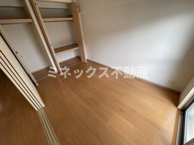 収納　同タイプのお部屋の写真。現況を優先します。