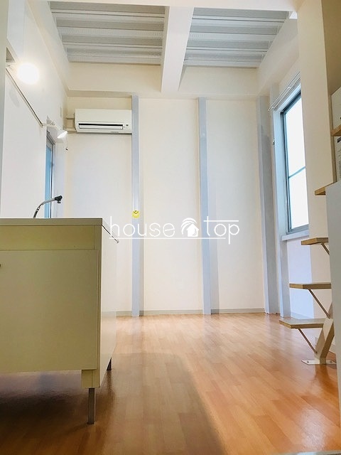 その他部屋・スペース　天井が高く、開放感があります！