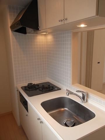 キッチン　２口ガスシステムキッチン