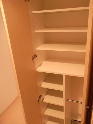 玄関　たっぷりシューズＢＯＸ