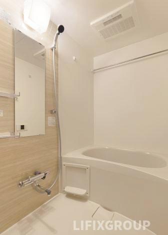 バス・シャワールーム　風呂