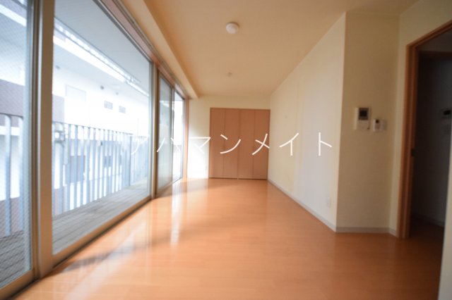 その他部屋・スペース　広ーいリビングです！