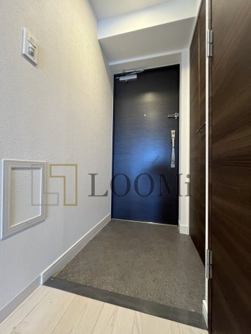 玄関　MELDIA CREST TAPP NAMBA-WEST　玄