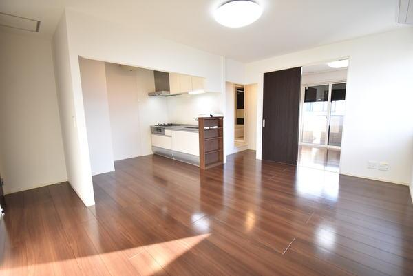 居室・リビング　同仕様写真