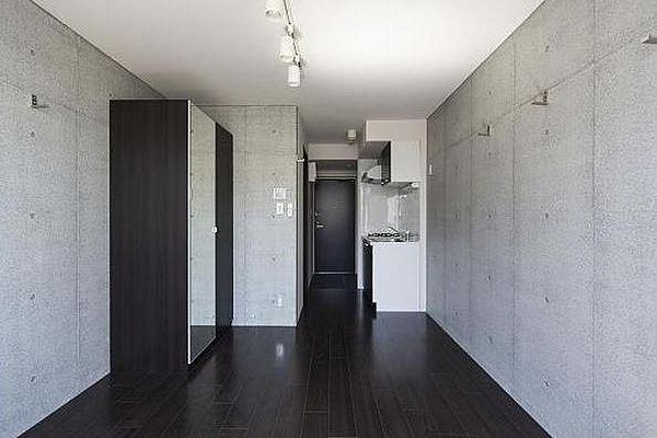 居室・リビング　※別部屋の参考写真です。