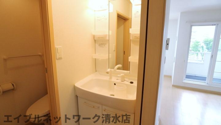 洗面設備　同物件同タイプ