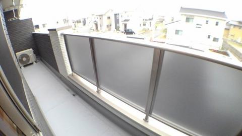 バルコニー　ベランダ