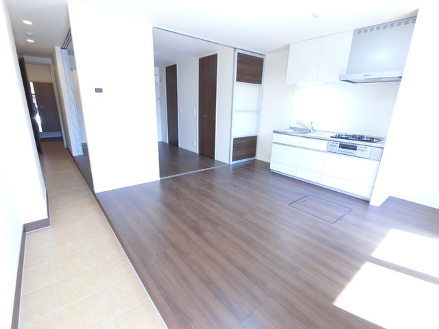 居室・リビング　土間タイプのお部屋です