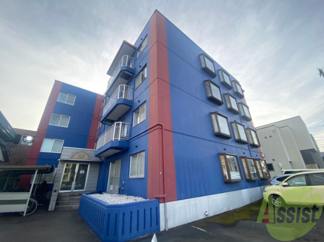 建物外観　札幌市中央区南１６条西「伏見アームズ」