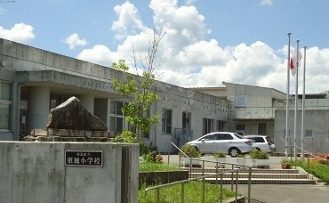 小学校　東風小学校（小学校）まで500m