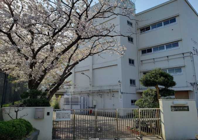小学校　横浜市立千秀小学校（小学校）まで861m