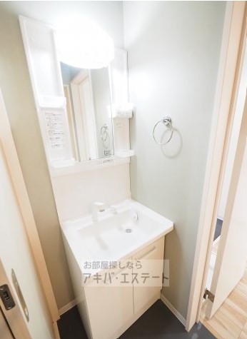 洗面設備　※同一仕様写真