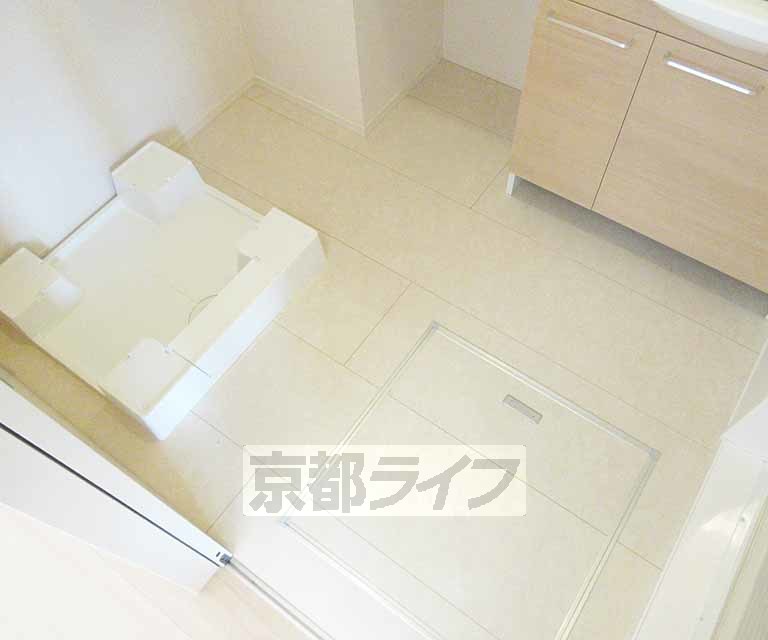 洗面設備　脱衣所も広い！