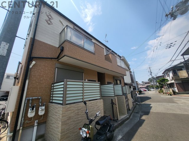 建物外観　専用駐輪場あり！