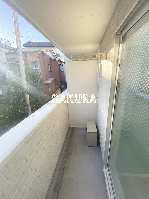 バルコニー　便利で嬉しいバルコニー付きです♪