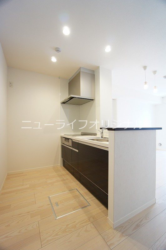 キッチン　お手入れがラクチンなIHコンロで料理の時間をもっと楽しく。