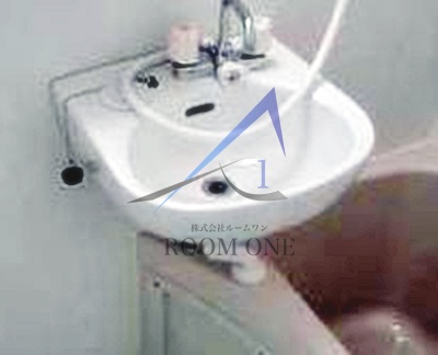 洗面設備　洗面台です。