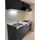 キッチン　※写真は同じマンションの違う部屋のものになります。