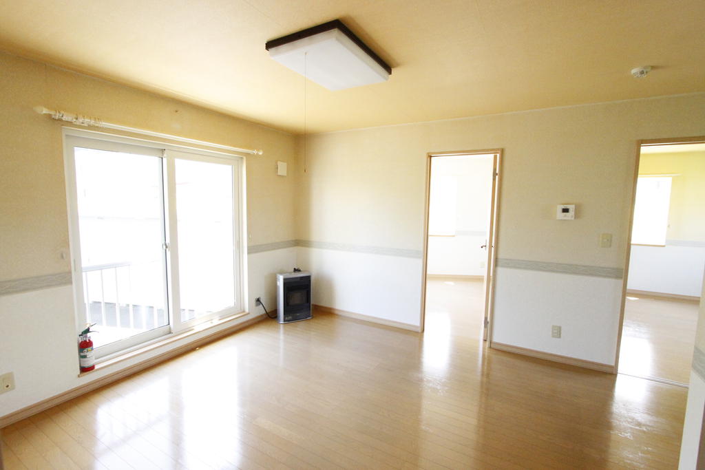 居室・リビング　※別号室参考画像