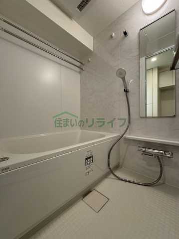 バス・シャワールーム　別階層の参考写真になります。