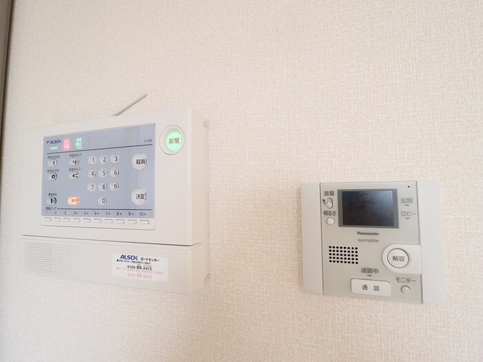 セキュリティ　モニターインターホンです
